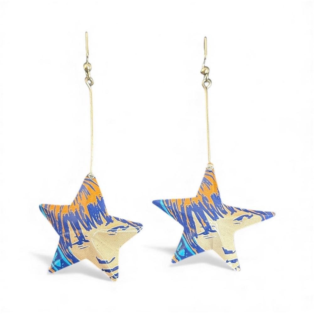 Hand Crafted Silver Metal Star Earrings - Picture 1 of 3